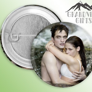 Twilight Bella Swan & Edward Cullen!  1.5&quot; pinback button, Kristen Stewart, Robert Pattinson