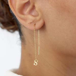 Pendientes de cadena, pendientes con inicial, pendientes largos, pendientes personalizados, cadena con letras, pendientes con el alfabeto, pendientes de rosca