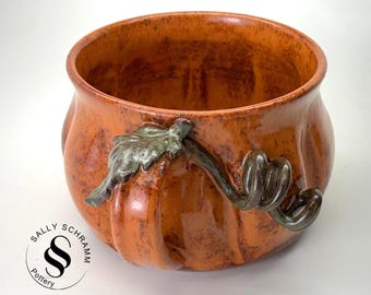 Autumn Harvest Pumpkin Chowder Mug:  28 oz Handmade Soup Mug for Fall