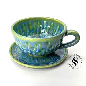 Pottery Mug / 20 oz Wave Song Latte Mug with Saucer