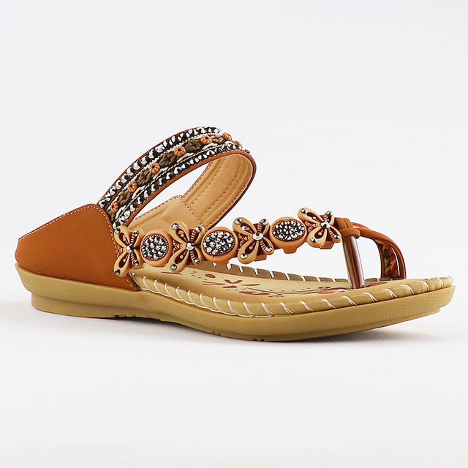 trendy wedge sandals 2021