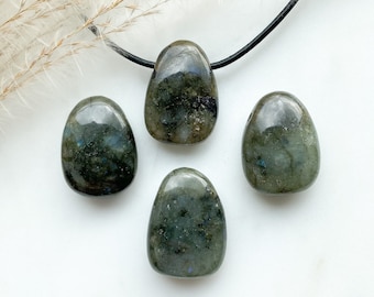 Hämatit Trommelstein Anhänger - Quer Gebohrter Blutstein Für Energie & Vitalität