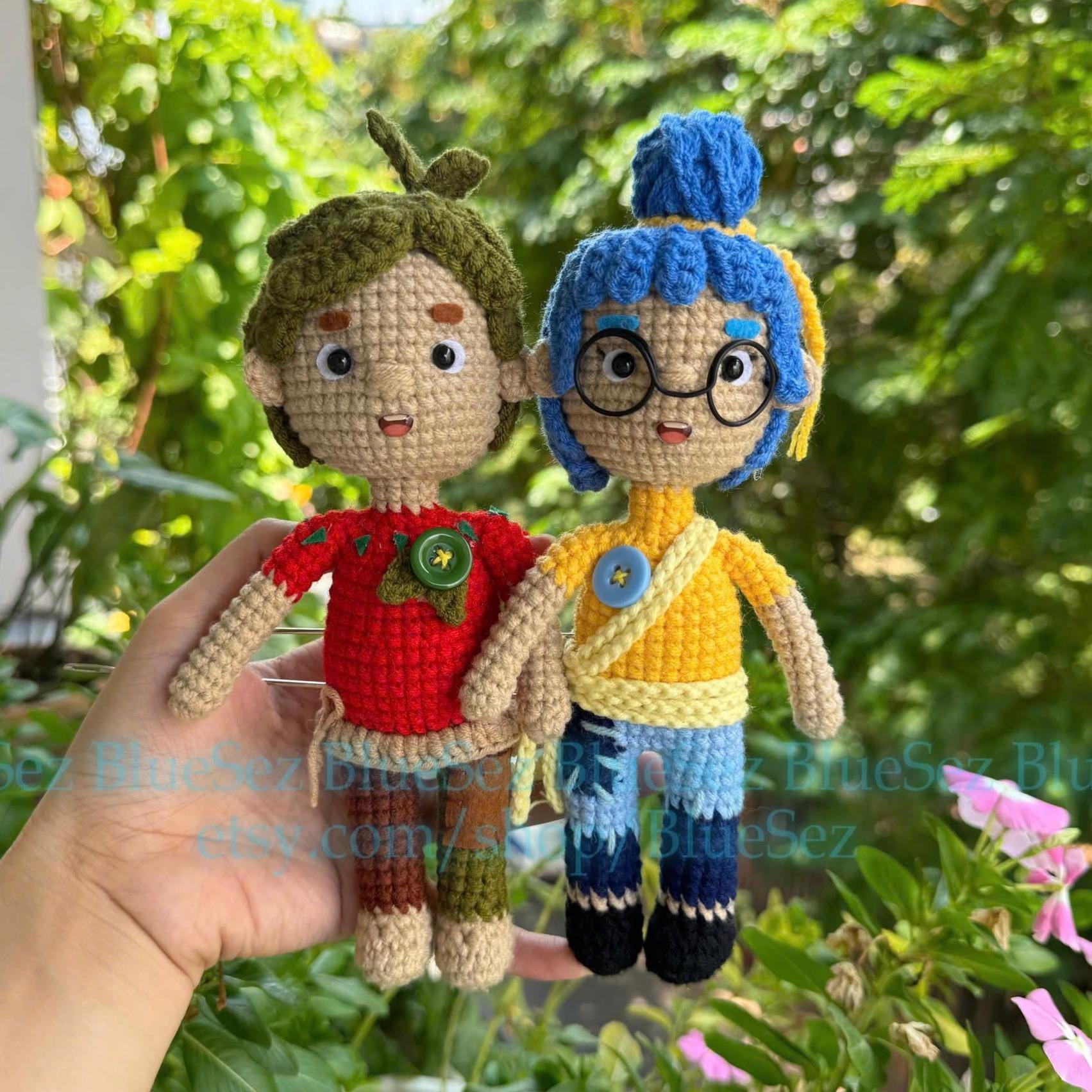 2 つのかぎ針編みが必要 - コーディとメイにインスパイアされた人形