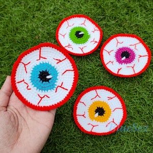 Set of 4 Eyeball Coaster, Crochet  Halloween Coaster, Spooky Decor,  Handmade Coasters, Creepy Drink Coasters, Finished Product