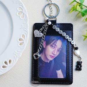 Acessórios estéticos de coração com strass, pingentes de urso em formato de coração, chaveiro com pingente de ursinho de goma, porta-cartões de fotos K-POP, chaveiro com nome K-POP personalizado