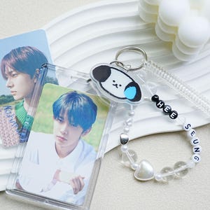 Support pour carte photo Kpop, joli porte carte photo en acrylique, porte-clé personnalisé Kpop, porte-clé personnalisé pour carte photo, cadeau pour les fans de Kpop