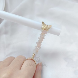 Crystal Butterfly Cigarette Ring, Gold Cigarettes Holder Ring, Hands Metal Finger Clip, Cigarette Holder For Your Finger, Gifts for Smokers