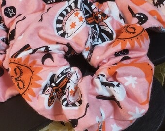 Halloween Scrunchie, Spooky Scrunchie, Sol y Luna Scrunchie