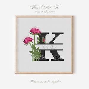 Letra K floral Patrón de punto de cruz Nombres personalizables Alfabeto contable Alfabeto Punto de cruz Nombre Punto de cruz Decoración del hogar Decoración de pared