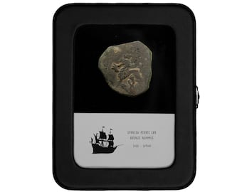 Spanish Pirate Era Bronze Coin in Glass Case - Guaranteed Authentic - Amazing Piece of History - 1400 - 1695