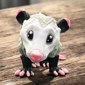 Opossum - 3D Printed Opossum Figurine | Cute & Quirky PLA Marsupial Decor | Eco-Friendly Possum Sculpture | Unique Gift for Animal Lovers
