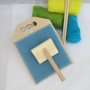 Wooden Carder Fiber Combing Cardings Blending Board - 72 TPI Wool picker batts board (M&V)