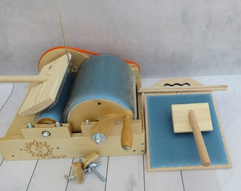 Set: Tamburo cardatore in legno per lana e fibra, pettinatrice, carda, tavolo per miscelazione - 72 TPI, raccoglitrice per lana (M&V)