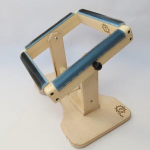 Rug Hooking Frame with Mini stand - Wooden Frame for Punch Needle - Punch Frame with Gripper Strip - Gripper Strip for rug hooking