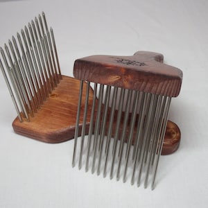 Brown Wool combs for fine wool , Double Row , Set of 2 Hand combs , Fiber Combs ,,Combs with smooth points stainless steel for combing wool