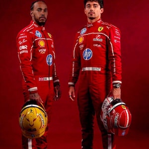F1 フェラーリ 2025 ゴーカート レーシング スーツ、(T シャツ、バラクラバ付き) CIK/FIA レベル 2 承認済み。