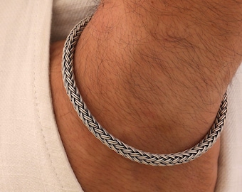 Handknitted 999 Silver Mens & Women's Bracelet: Personalized Chain Gift