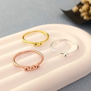 Anillo apilable personalizado • Anillo apilable • Anillo con inicial • Anillo de plata • Anillo minimalista • Anillo de varias letras