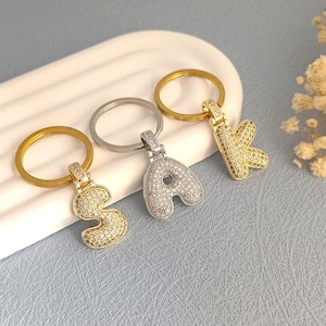 Llaveros con letras de burbujas personalizados • Llaveros con letras en 3D • Joyería personalizada • Llaveros con iniciales • Joyería minimalista