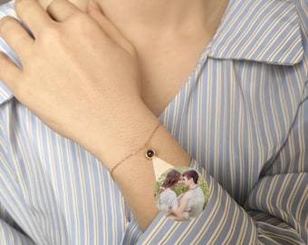 Custom Projection Bracelet • Personalized Photo Bracelet • Memorial Photo Inside Bracelet • Gift for Her • Birthday Wedding Friend Gift