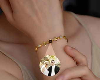 Custom Photo Projection Bracelet • Picture Bracelet • Picture Memorial Bracelet • Christmas Gifts • Gifts for Her • Unique Holiday Gifts