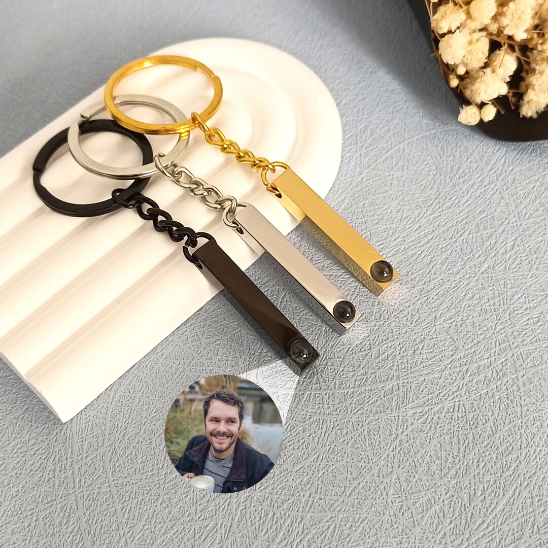 Custom Photo Keychain Projection Keyring Picture Keychain Bar Key Ring Photo Memorial Keychain