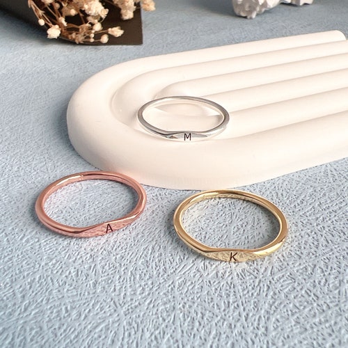 Personalisierter Stapelring • Stapelbarer Ring • Initial Ring • Silberring • Minimalistischer Ring