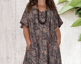 Boho breites indisches Seiden Maxikleid, Sommerkleid für Frauen, Boho Chic Seidenkleid.