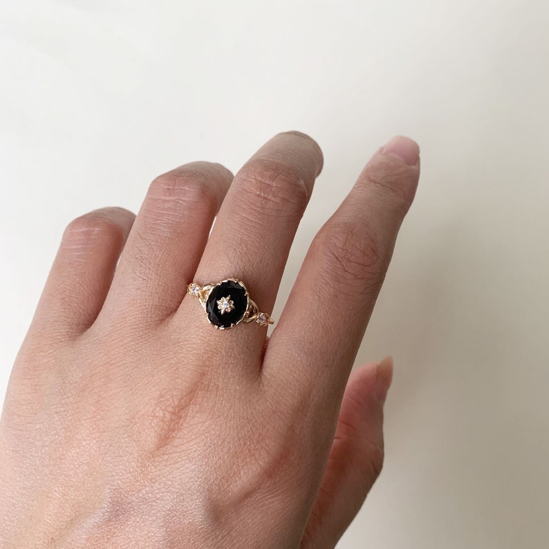 Vintage Black Onyx Engagement Ring Gold Art Deco Promise Ring Sterling Silver Unique Oval Agate Gems Statement Rings Anniversary Jewelry image 4