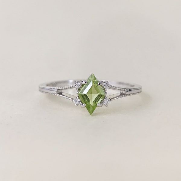Peridot Promise Ring Sterling Silver Green Olivine August Birthstone Rings Dainty Art Deco Wedding Anniversary Ring