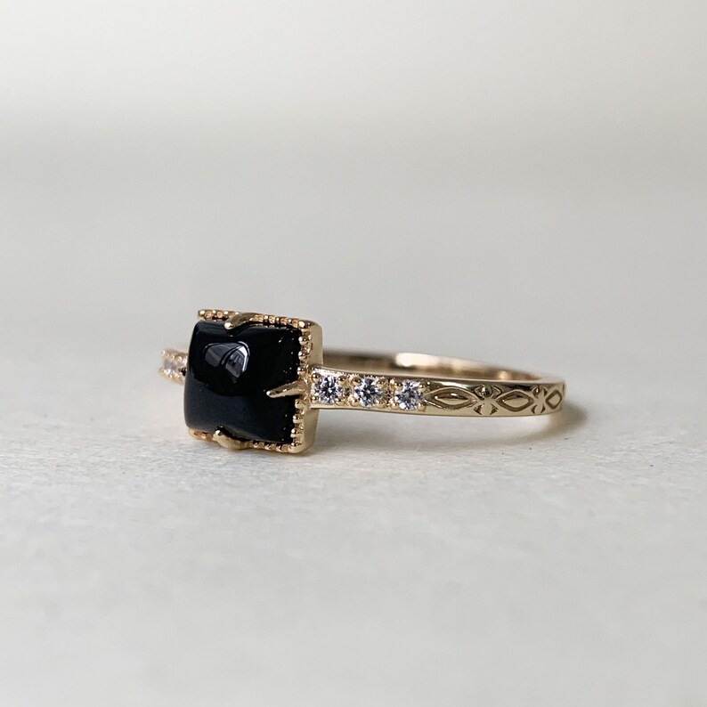 Vintage Black Onyx Engagement Ring, Cushion Cut Agate Gems, Square Black Gemstone, Dainty Promise Ring, Gold Unique Boho Statement Rings image 3