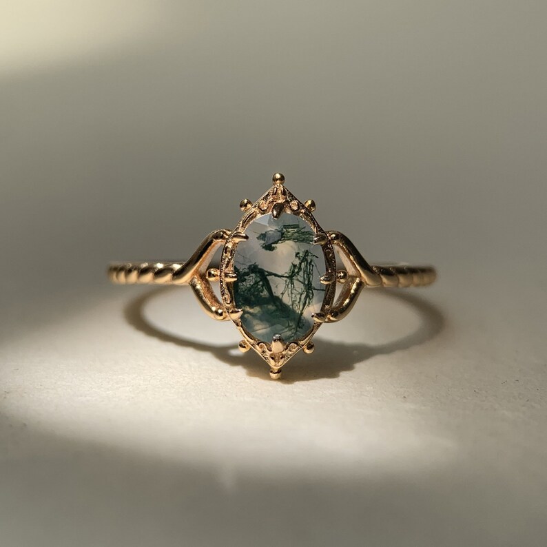 Vintage Moss Agate Engagement Ring 10k 14k Solid Gold Unique Solitaire Promise Rings Twisted Band Anniversary Jewelry Gift image 1