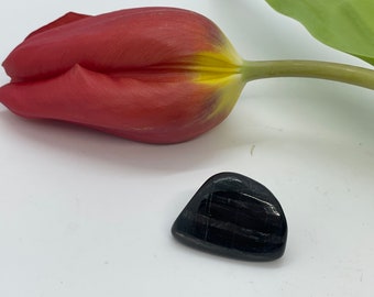 Hypersthene tumble