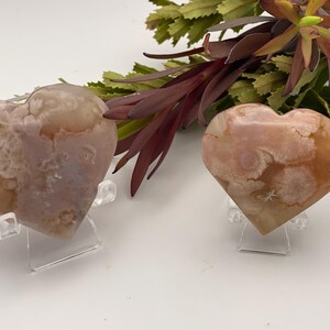 Blütenachat in Herzform