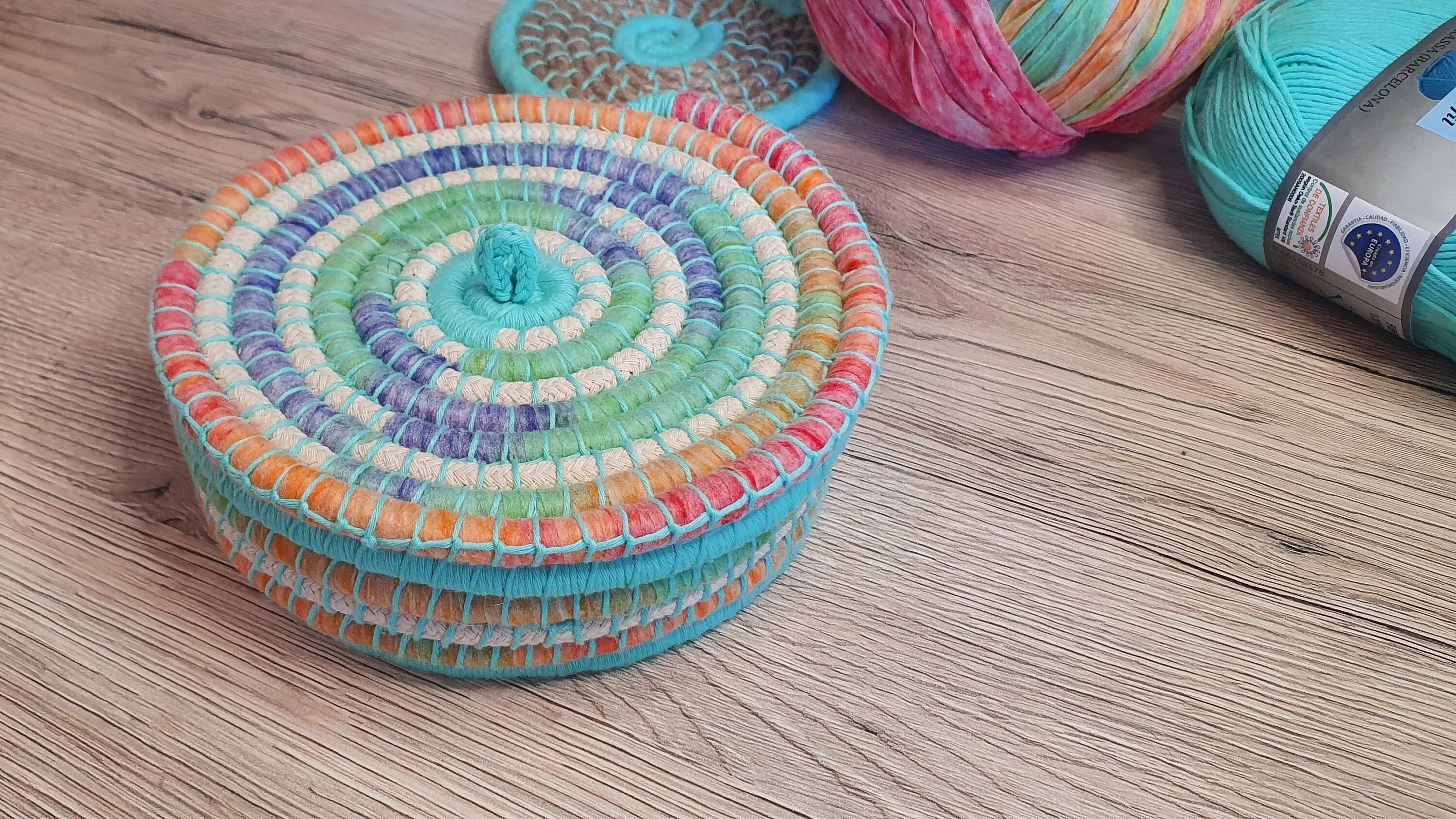 Cesta decorativa con tapa Cesta de almacenaje hecha a mano | Etsy