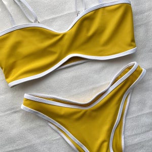 Asymmetrisches Bikini-Set | Moderner Badeanzug | Badeanzug mit hohem Beinausschnitt | Trendige zweiteilige Bademode | Minimalistischer Bikini für Damen