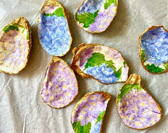 Hydrangea Oyster Ring Dish