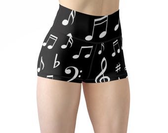 Yoga Shorts in schwarz