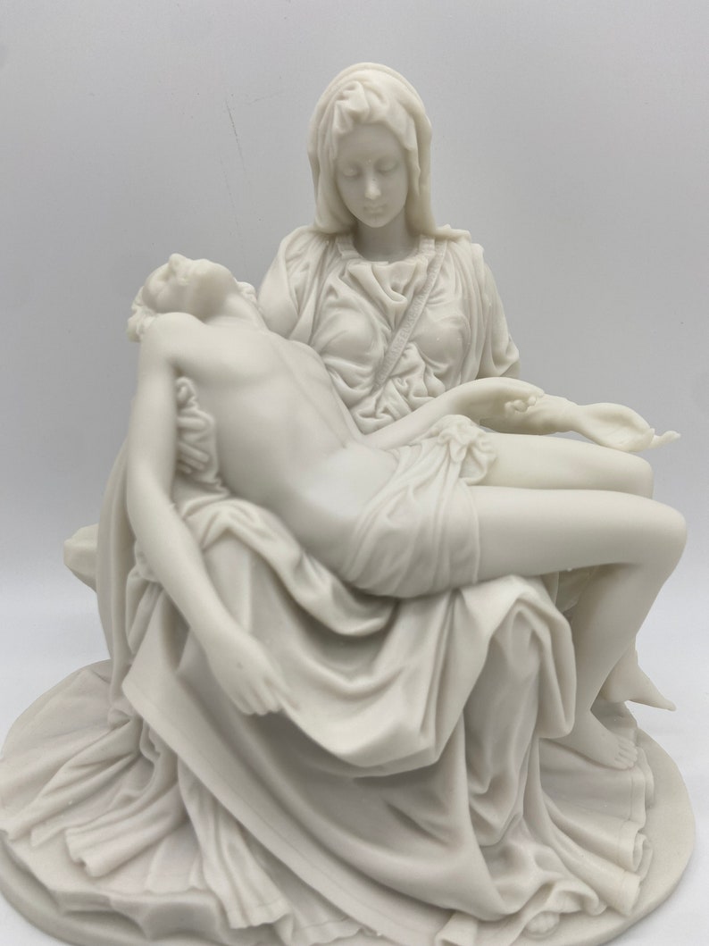 Pieta by Michelangelo Mother Mary Holding Jesus Pieta Sculpture Pieta Statue Resin At home Christmas decorations Mother Day Gift White
