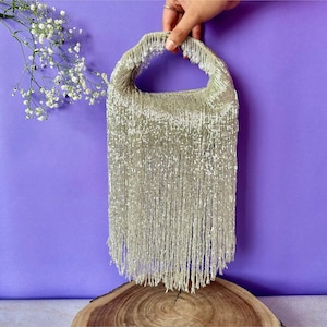 Bolso de mano de plata hecho a mano con bordado a mano de primera calidad