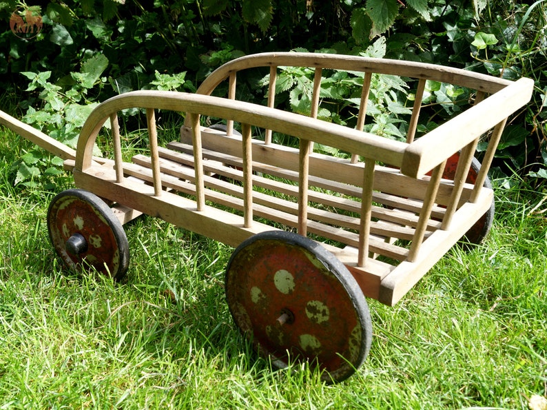 Vintage Bollerwagen aus Holz. Schöner alter Handwagen Etsy.de