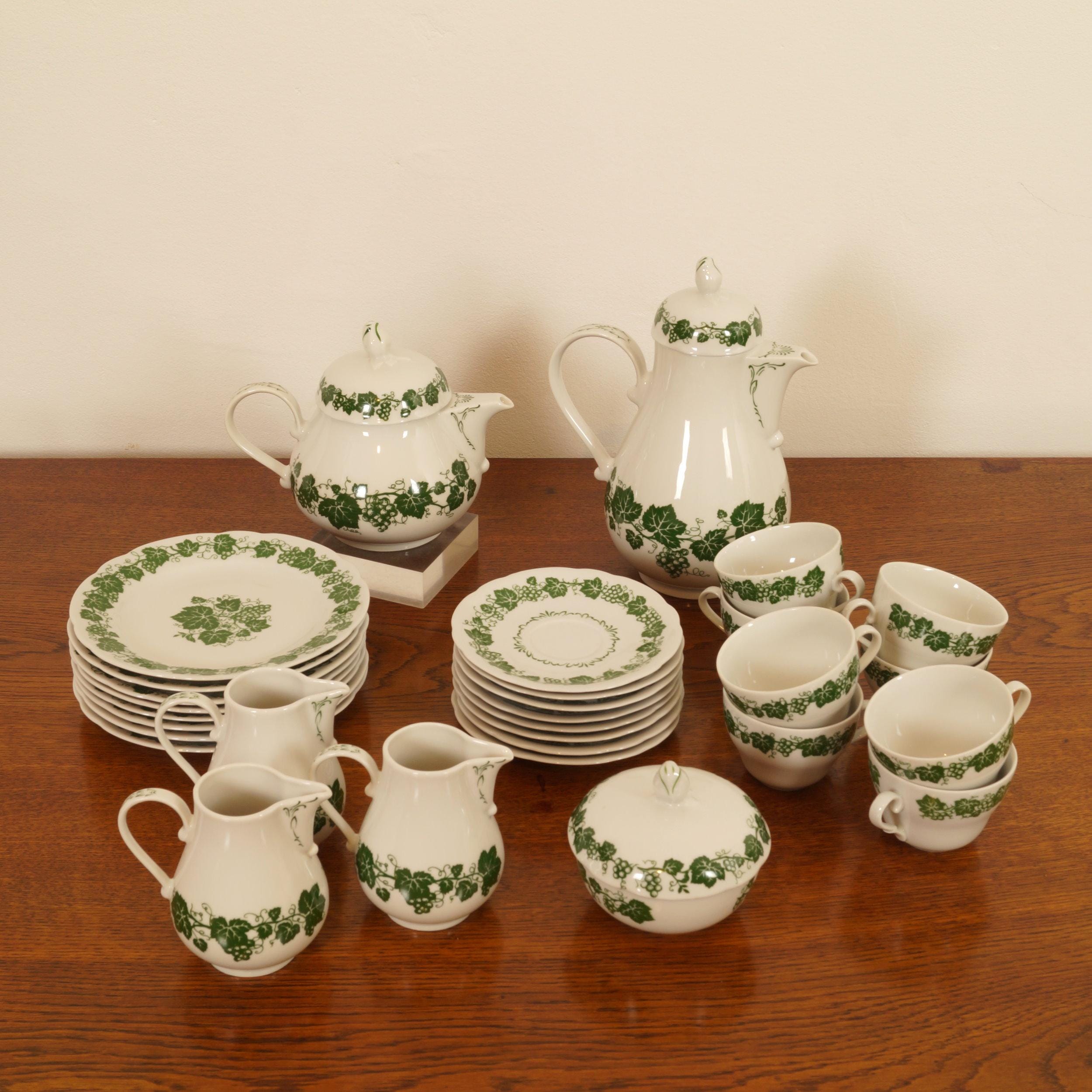 Coffee service green