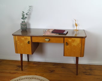 Schminktisch Schreibtisch, Mid Century Sideboard, 1960er Jahre DDR Design Frisiertisch mit zwei Türen & Schublade, Vintage Retro Tisch