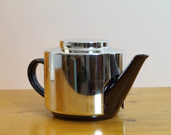 Teekanne mit Thermohaube Rheinsberg DDR 1960er kleine Kanne aus Ton mit Aluhaube 0,6 Liter isolierte Kaffeekanne Thermoskanne Vintage Füchse