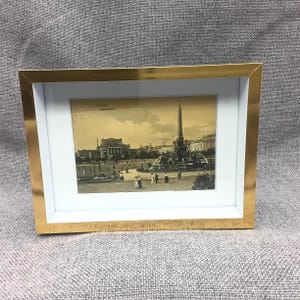 Antike Postkarte im Rahmen vintage Ansichtspostkarte gerahmt Motiv Leipzig Augustusplatz gestempelt und gelaufen 1907 Sammlung Wollmann 1899