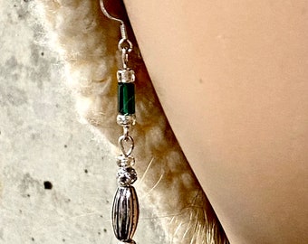 W- Emerald green  dangle, drop, statement earrings. Unique high fashion earrings. Emerald green and silver drop earrings. Unique gift.