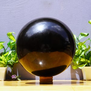 Esfera grande de turmalina negra: cristal curativo decorativo (180 mm)