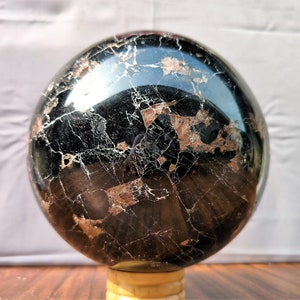 Esfera de turmalina negra con puntos, fascinante, grande (~160 mm), piedra curativa, vibración metafísica.