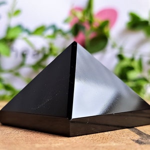 Black Tourmaline Pyramid: Natural Crystal Energy Stone (50MM)