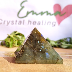 Green Labradorite Pyramid: Flashy Rainbow Stone, 50MM